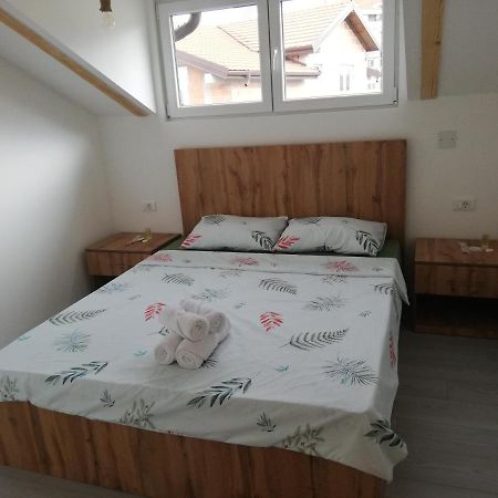 Apartments Naumovski オフリド エクステリア 写真