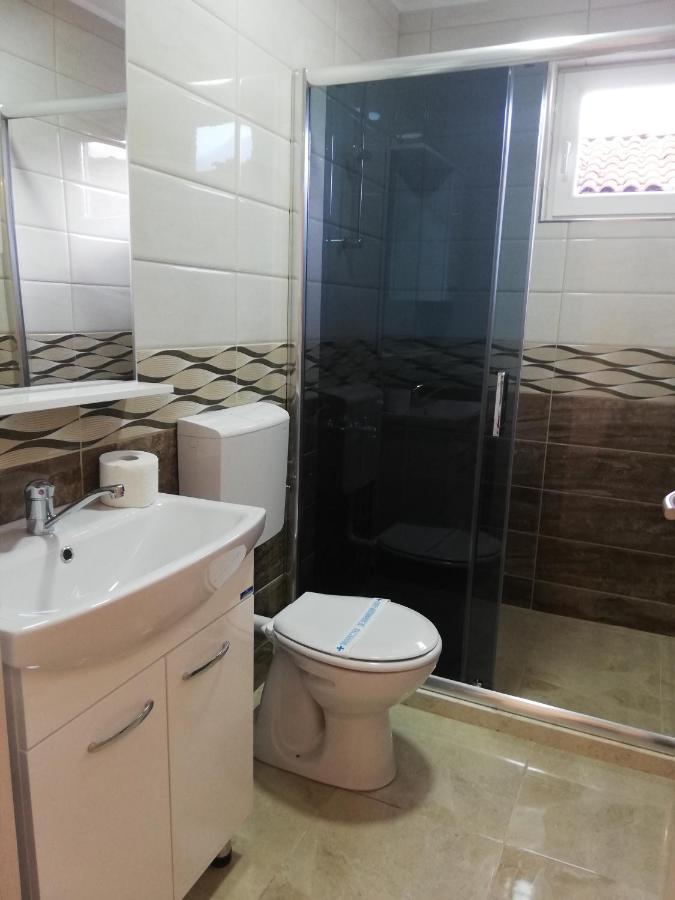 Apartments Naumovski オフリド エクステリア 写真