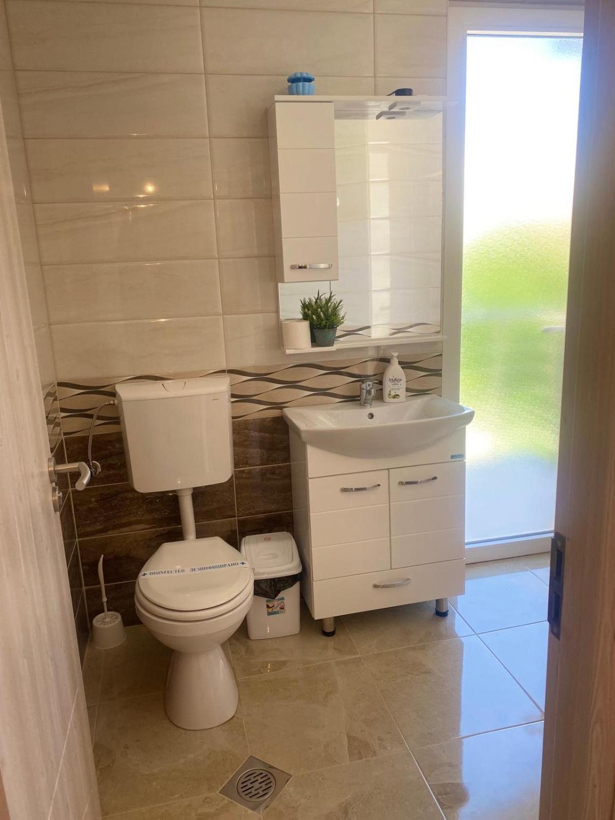 Apartments Naumovski オフリド 部屋 写真