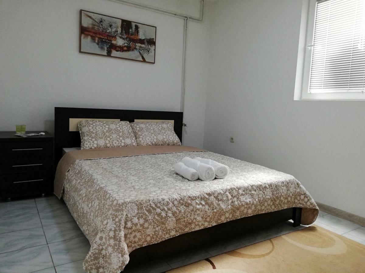 Apartments Naumovski オフリド エクステリア 写真